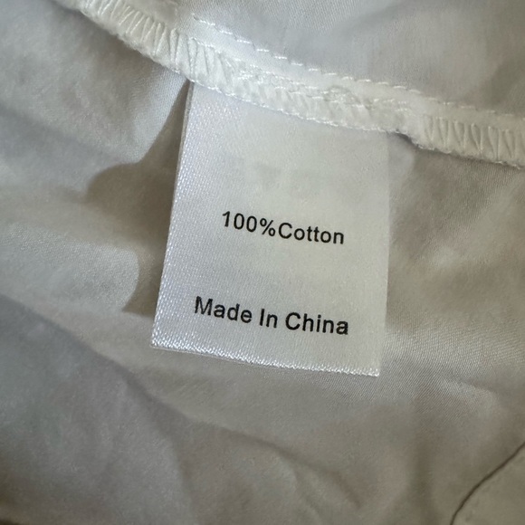 Tuckernuck Nealy White Puff Sleeve Blouse Size Medium - Picture 5 of 6